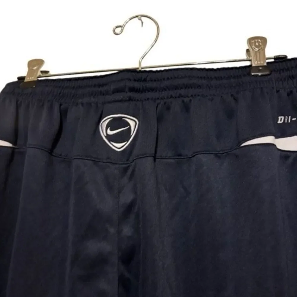 Nike Size XL Navy Blue Basketball Shorts